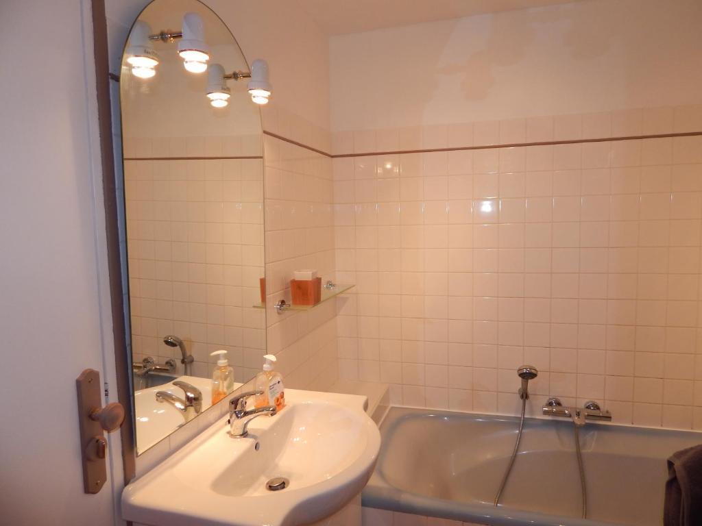 Gîtes de Launay Guibert Miniac-Morvan Habitación foto